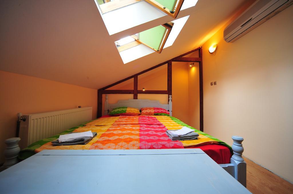 Hostel Bed N Beer Belgrad Cameră foto