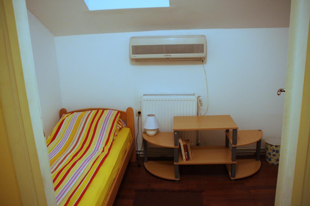 Hostel Bed N Beer Belgrad Cameră foto